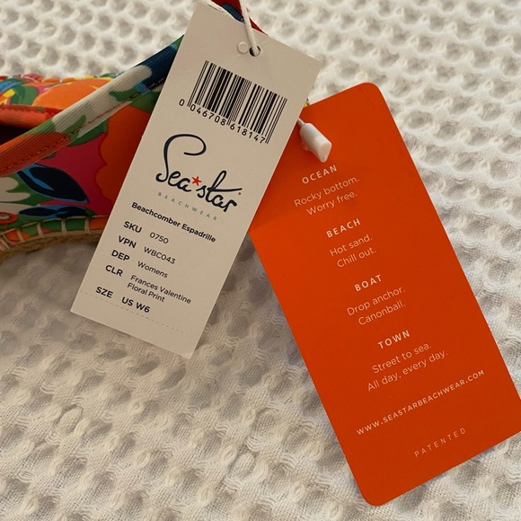 NWT SeaStar water/beach shoes - Picture 4 of 4